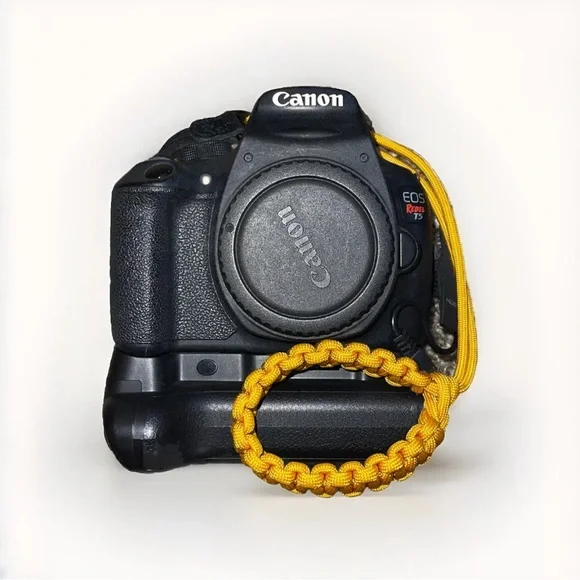 Canon EOS Rebel T5 DSLR 18.0MP Camera w/ EF-S 18-55mm, 75-300mm lens